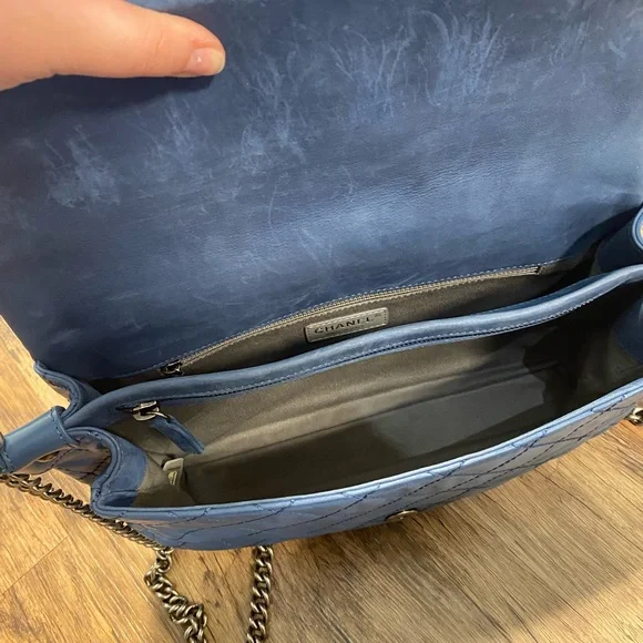 Chanel bag - Picture 5 of 11